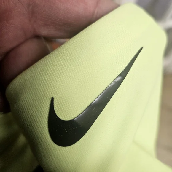 NWT NIKE SWIM Women's Hydralock Fusion Cheeky Kick Shorts Bottoms in Volt XL - Picture 5 of 7